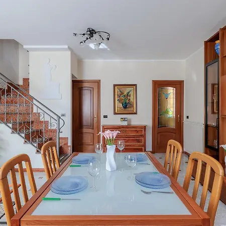 Holiday home Caterina Mare, Bbq, Pet Friendly, Terrazzo & Relax San Bartolomeo Al Mare